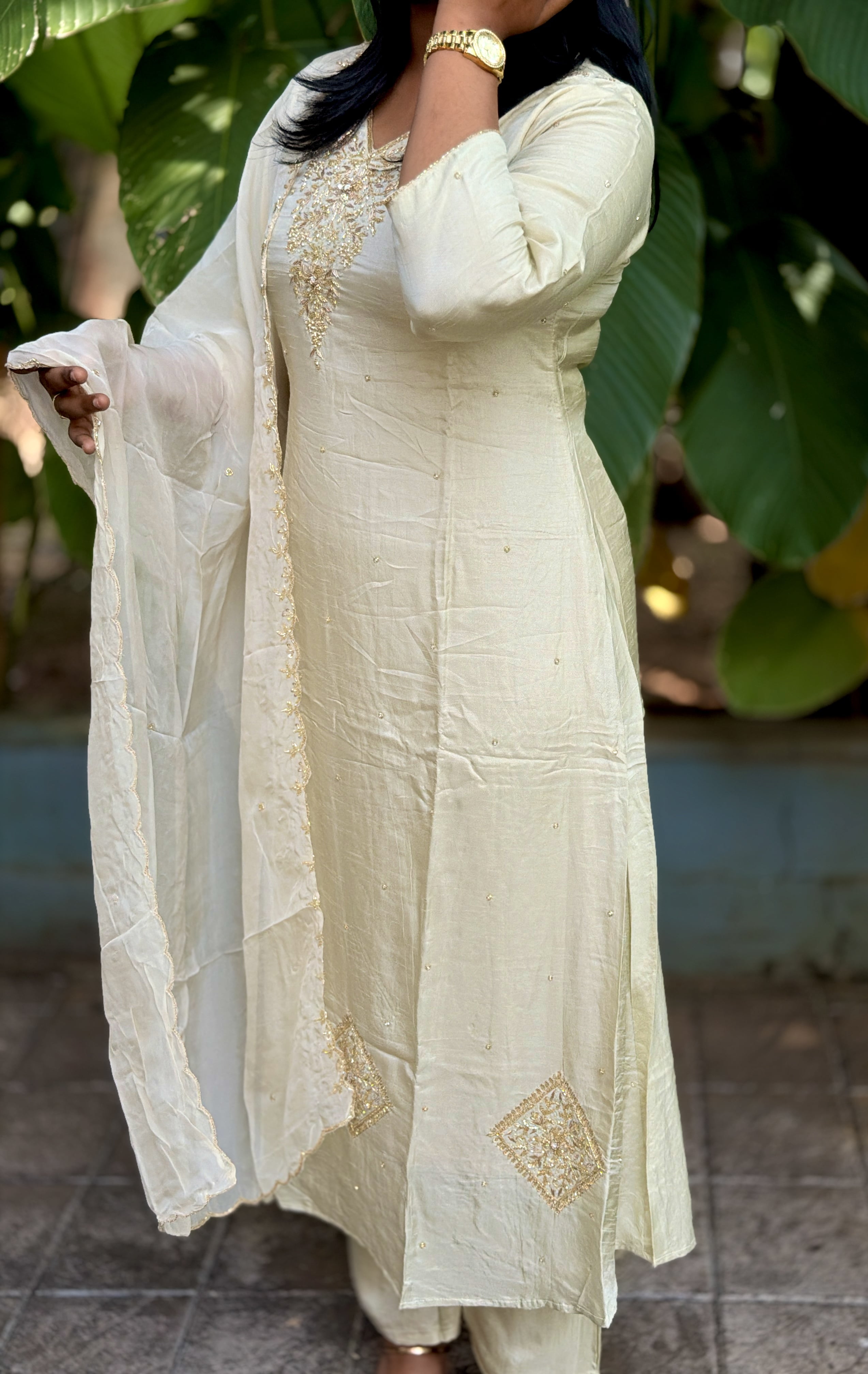 Suhani Ivory