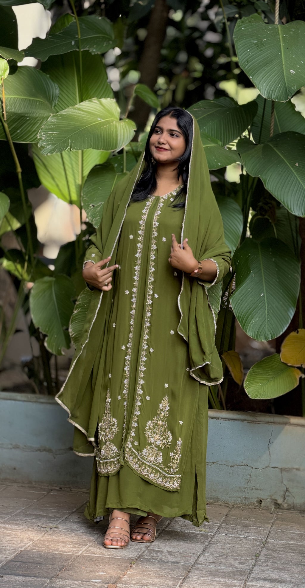 Emerald Ethnic Look